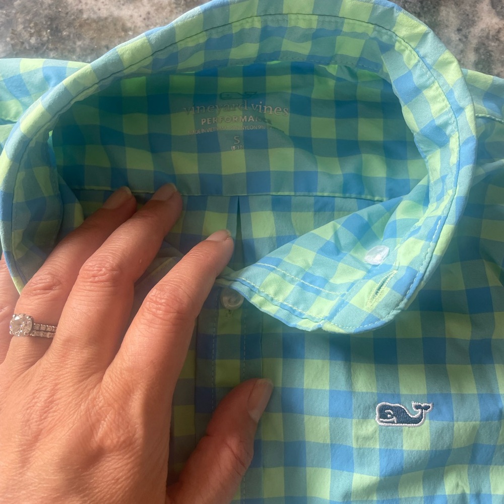 Vineyard Vines Blue and Green Casual Button Down Shirt